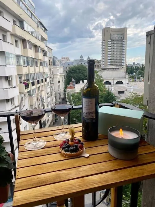 Studiosupercentral Bucharest Apartment